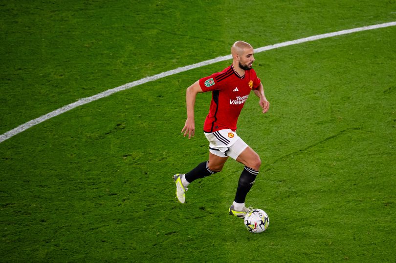 Fulham được cho là sẵn sàng chi 30 triệu euro để ký hợp đồng với Amrabat