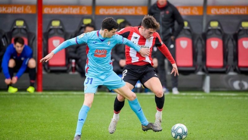 soi-keo-eibar-vs-granada-ngay-23-8