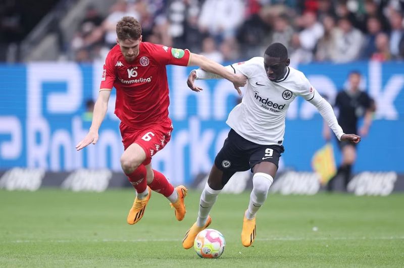 nhan-dinh-frankfurt-vs-mainz-ngay-10-11